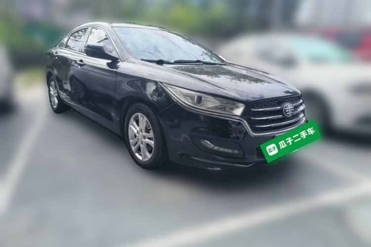 Used Bestune B50 2016 1.6L manual luxury version Front Right 45 Deg