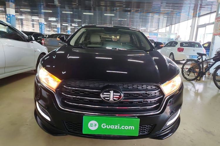 Used Bestune B50 2016 1.6L manual luxury version Front