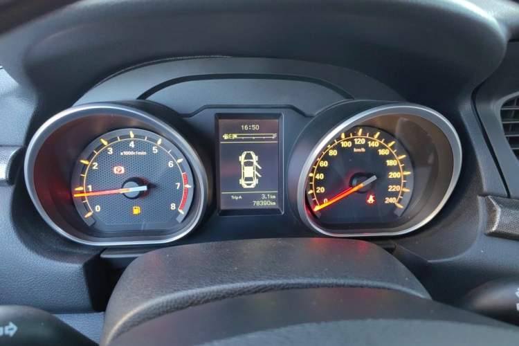 Used Bestune B50 2016 1.6L manual luxury version Instrument Cluster