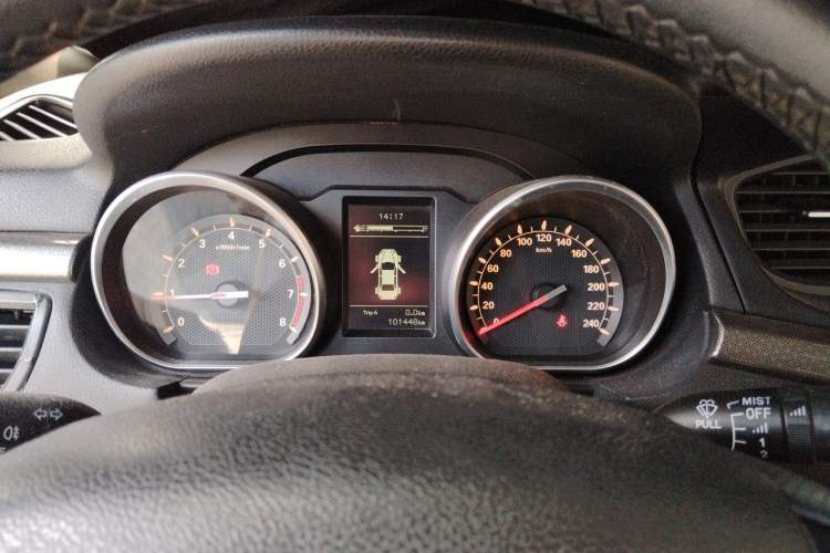 Used Bestune B50 2016 1.6L manual luxury version Instrument Cluster