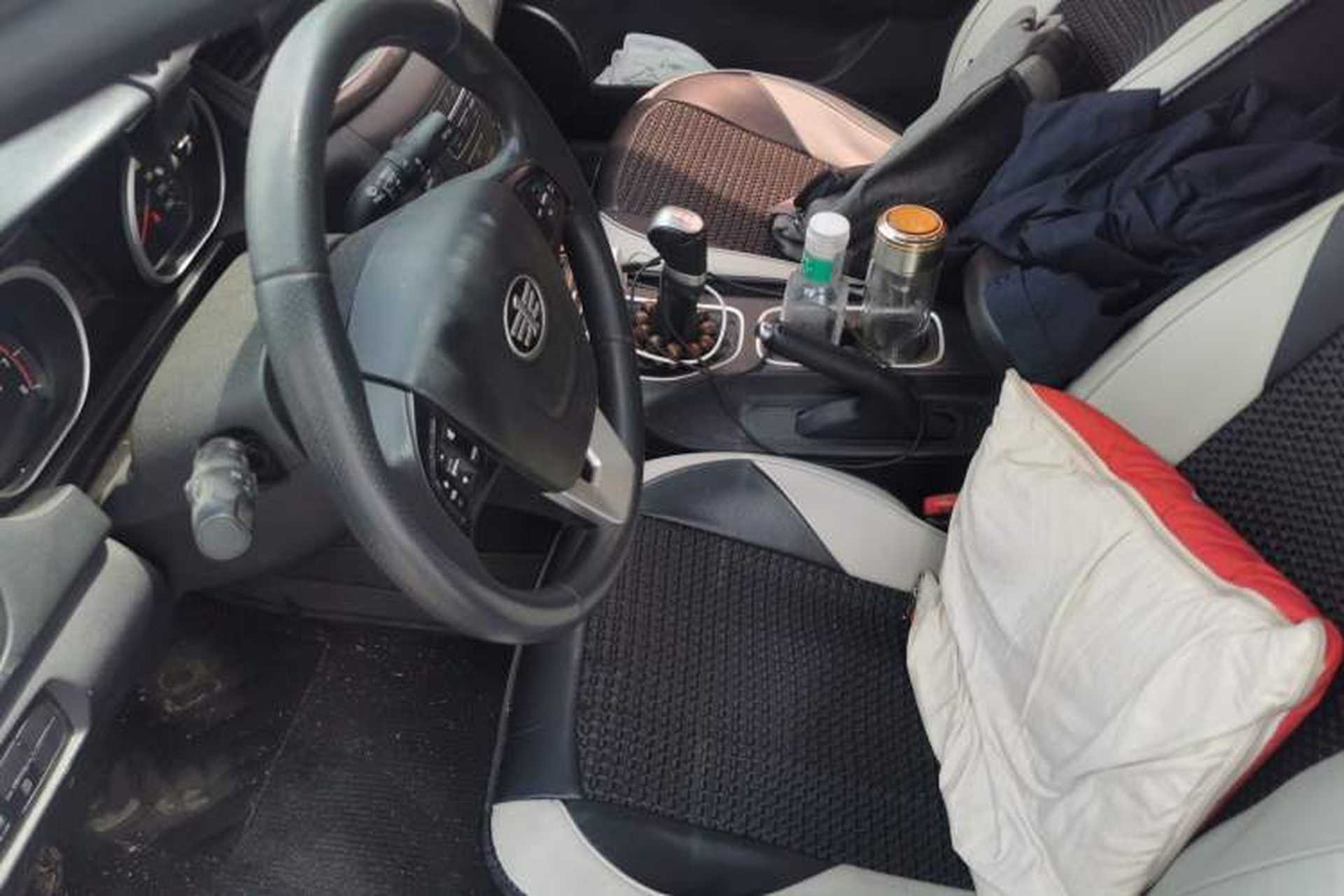 Used Bestune B50 2016 1.6L manual luxury version Left Front Seat