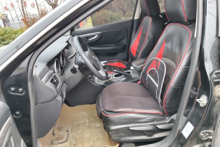 Used Bestune B50 2016 1.6L manual Comfort trim level Left Front Seat