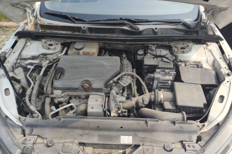 Used Bestune B50 2016 1.4T Automatic Luxury Model Engine Bay