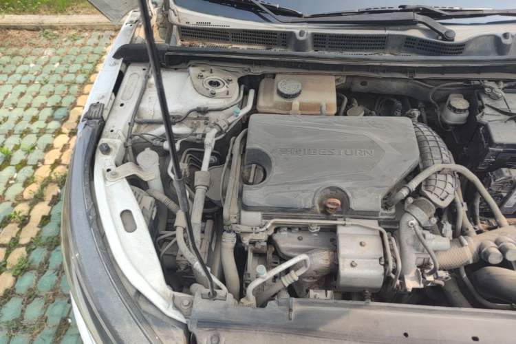 Used Bestune B50 2016 1.4T Automatic Luxury Model Engine Bay Right
