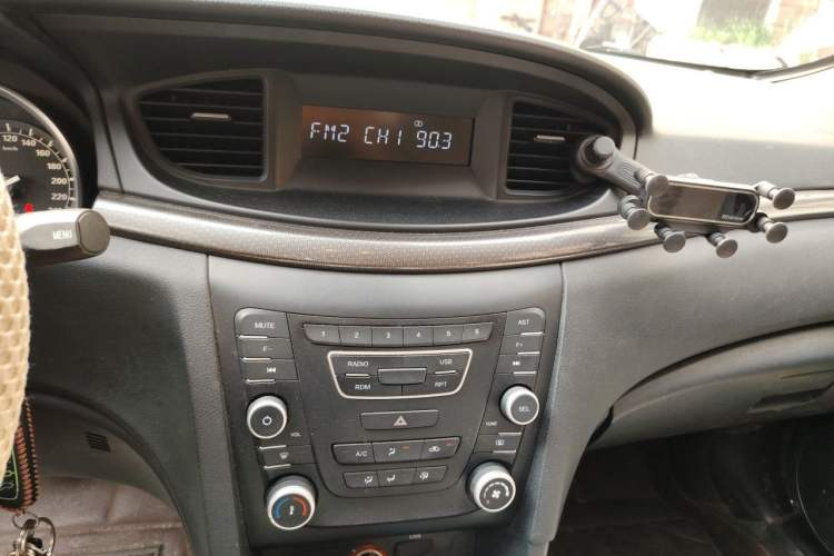Used Bestune B50 2016 1.6L Manual Technology Model Audio And AC Panel