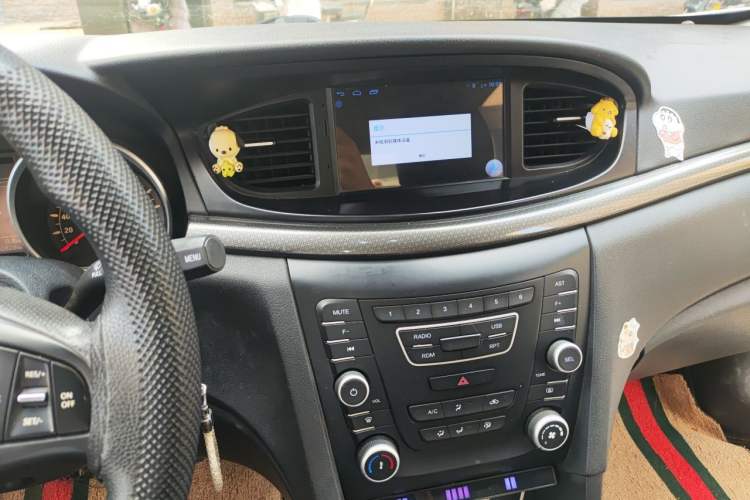 Used Bestune B50 2016 1.6L automatic comfort version Audio And AC Panel