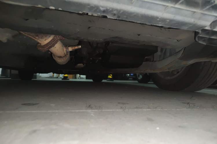 Used Bestune B50 2016 1.4T Automatic Luxury Model Chassis Front
