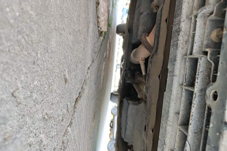 Used Bestune B50 2016 1.4T Automatic Luxury Model Chassis Front