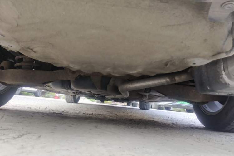 Used Bestune B50 2016 1.6L manual Comfort trim level Chassis Rear