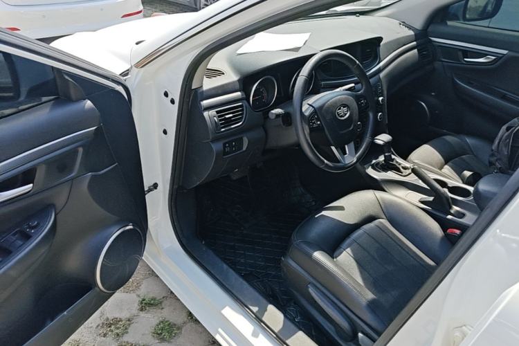 Used Bestune B50 2016 1.6L Automatic Luxury Model Driver Seat