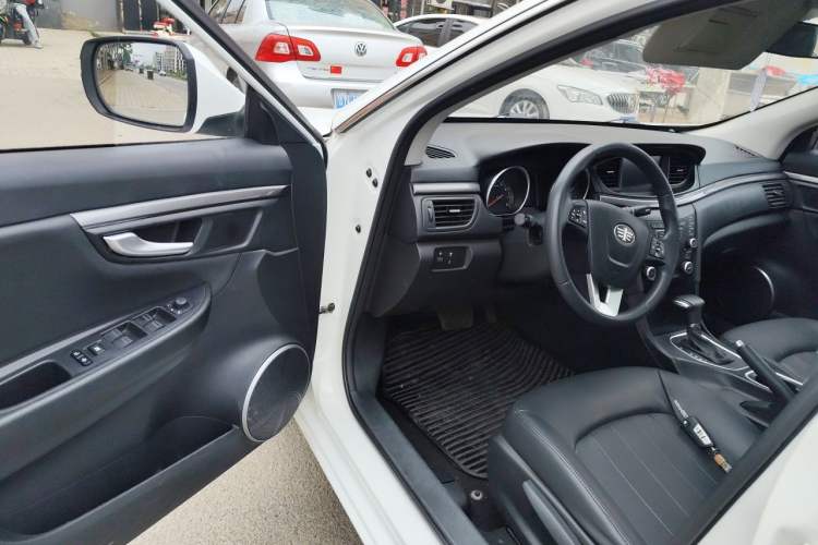 Used Bestune B50 2016 1.4T Automatic Luxury Model Driver Seat