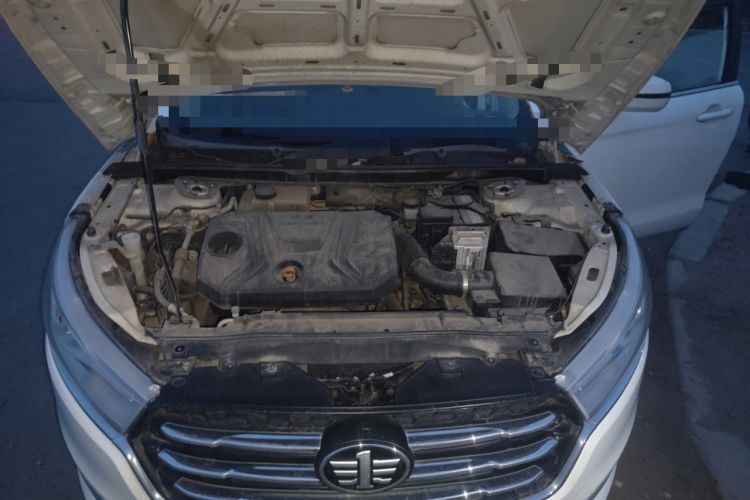 Used Bestune B50 2016 1.6L manual luxury version Engine Bay