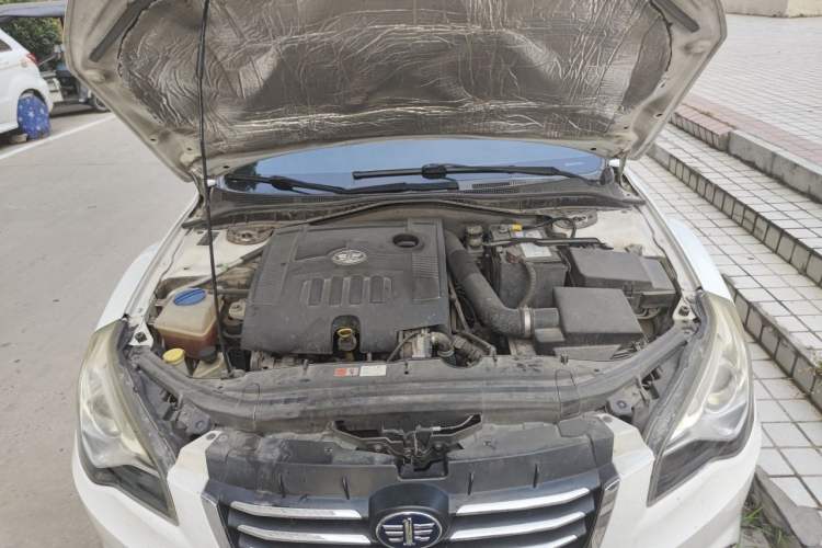 Used Bestune B50 2016 1.6L automatic comfort version Engine Bay