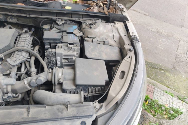 Used Bestune B50 2016 1.4T Automatic Sport Luxury Edition Engine Bay Left