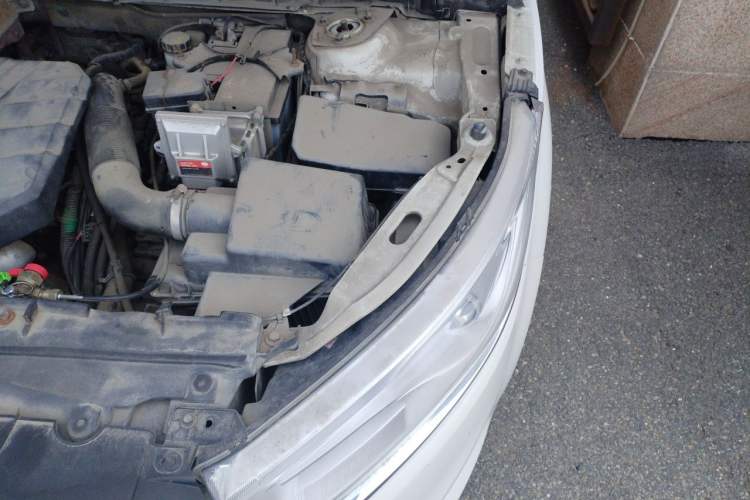 Used Bestune B50 2016 1.6L Automatic Luxury Model Engine Bay Left
