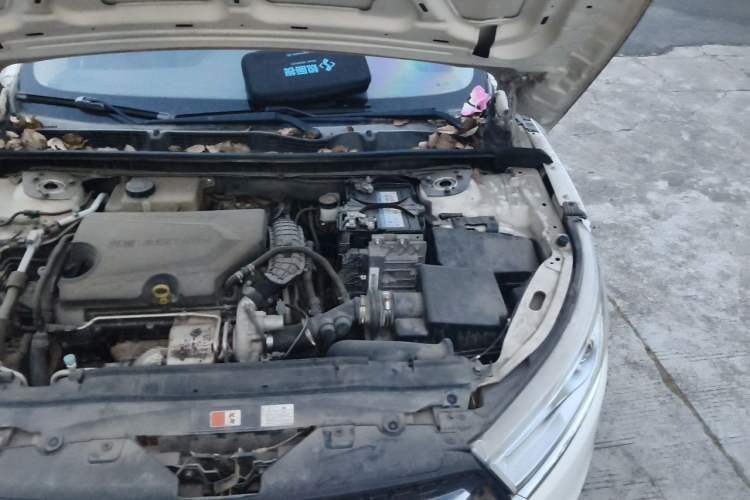 Used Bestune B50 2016 1.4T Automatic Luxury Model Engine Bay Left