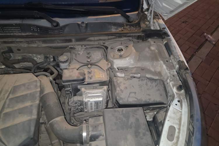 Used Bestune B50 2016 1.6L Automatic Luxury Model Engine Bay Left