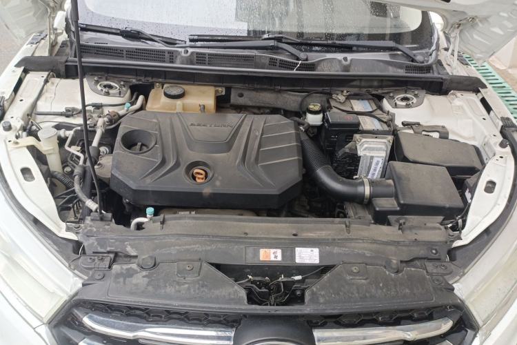 Used Bestune B50 2016 1.6L manual luxury version Engine Bay