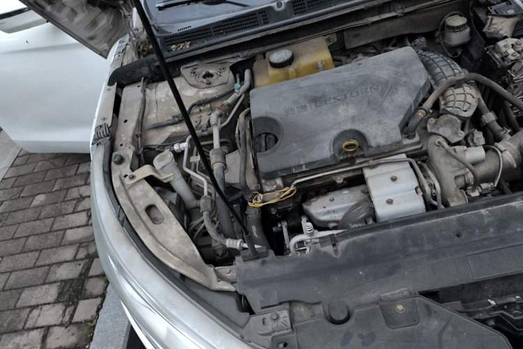 Used Bestune B50 2016 1.4T Automatic Luxury Model Engine Bay Right
