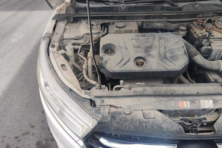 Used Bestune B50 2016 1.6L manual luxury version Engine Bay Right