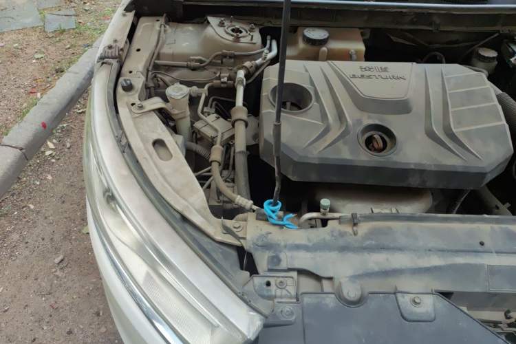 Used Bestune B50 2016 1.6L manual Comfort trim level Engine Bay Right