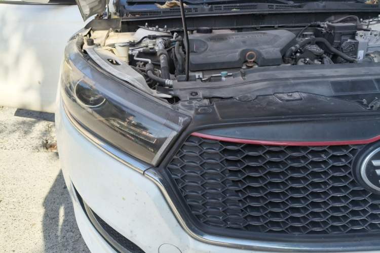 Used Bestune B50 2016 1.4T Automatic Sport Luxury Edition Engine Bay Right