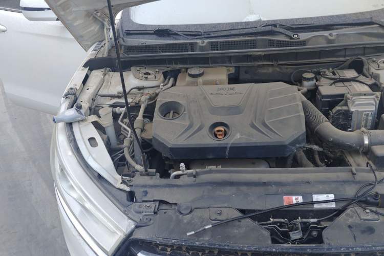 Used Bestune B50 2016 1.6L manual Comfort trim level Engine Bay Right