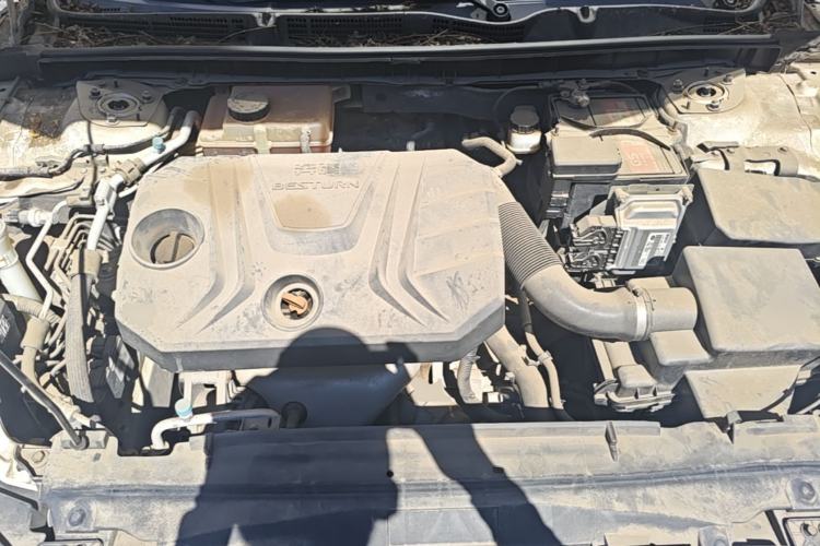 Used Bestune B50 2016 1.6L manual luxury version Engine Bay