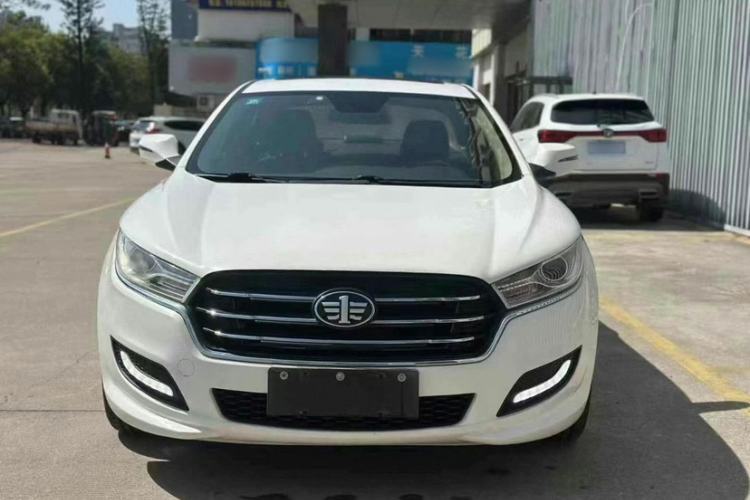 Used Bestune B50 2016 1.4T Automatic Luxury Model Exterior 1