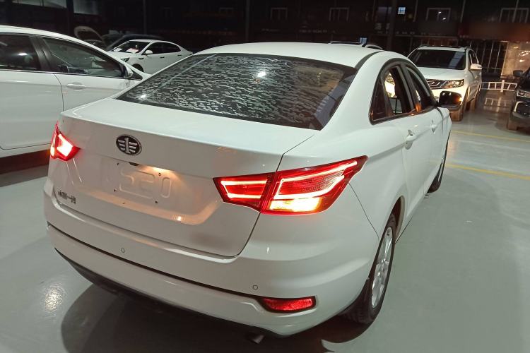 Used Bestune B50 2016 1.6L manual luxury version Exterior 5