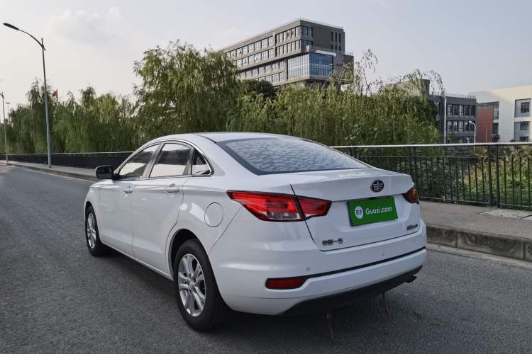 Used Bestune B50 2016 1.6L Automatic Luxury Model Exterior 5