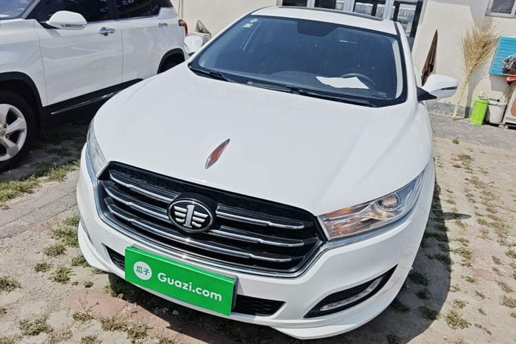 Used Bestune B50 2016 1.6L Automatic Luxury Model Front