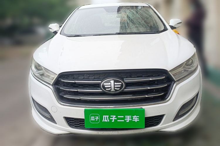 Used Bestune B50 2016 1.6L manual luxury version Front