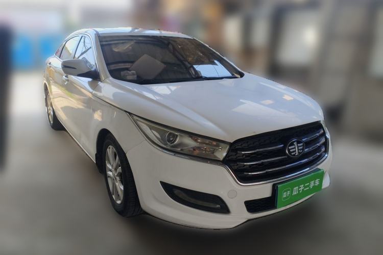 Used Bestune B50 2016 1.6L manual Comfort trim level Front Right 45 Deg