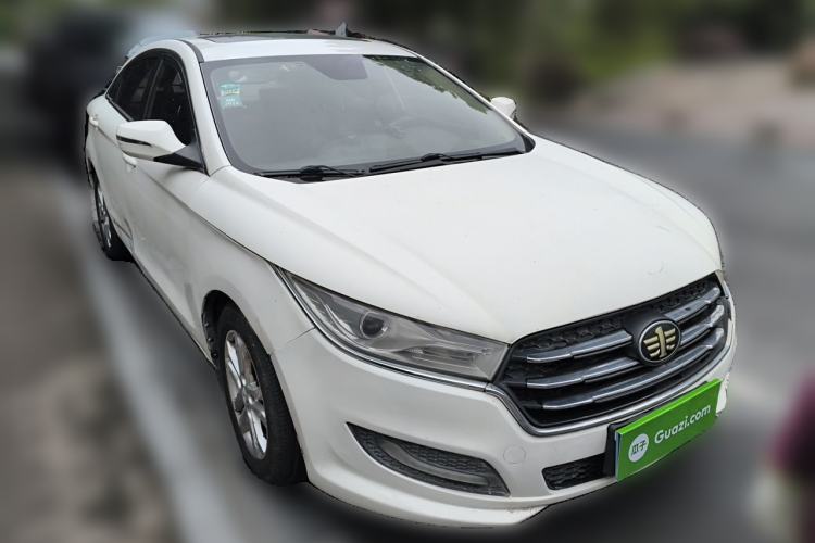 Used Bestune B50 2016 1.4T Automatic Luxury Model Front Right 45 Deg