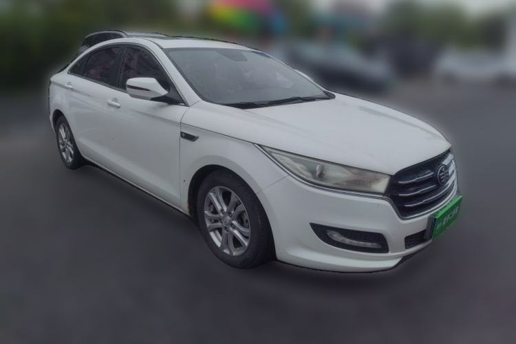 Used Bestune B50 2016 1.4T Automatic Luxury Model Front Right 45 Deg