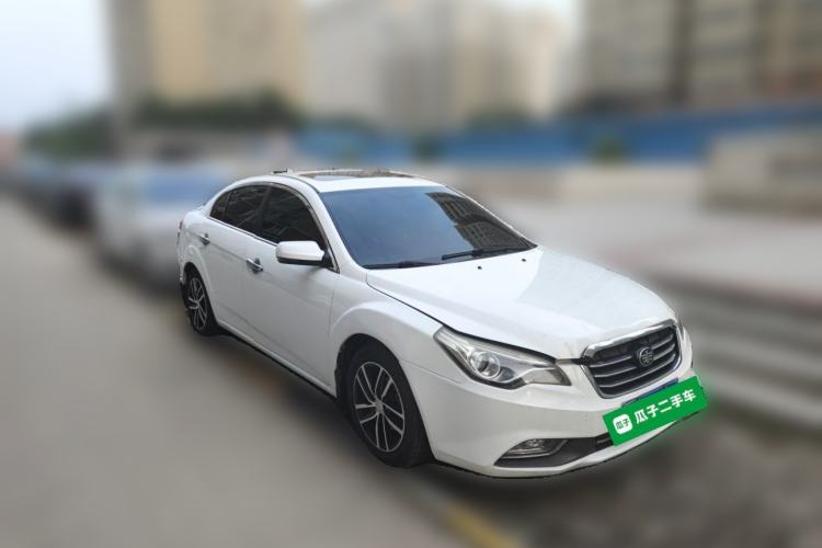 Used Bestune B50 2016 1.6L automatic comfort version Front Right 45 Deg