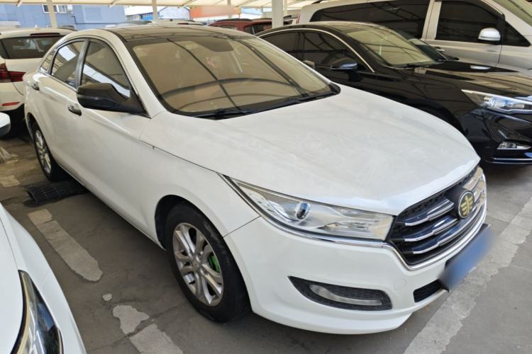 Used Bestune B50 2016 1.6L Automatic Luxury Model Front Right 45 Deg
