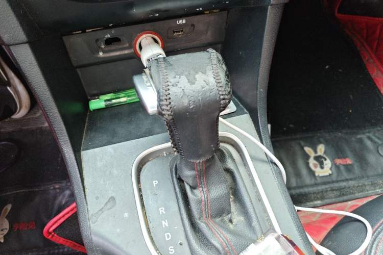 Used Bestune B50 2016 1.4T Automatic Sport Luxury Edition Gear Lever