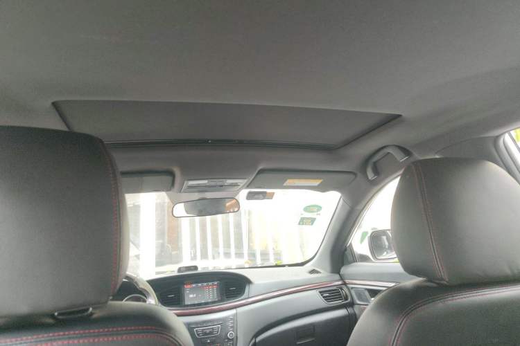 Used Bestune B50 2016 1.4T Automatic Sport Luxury Edition Headliner