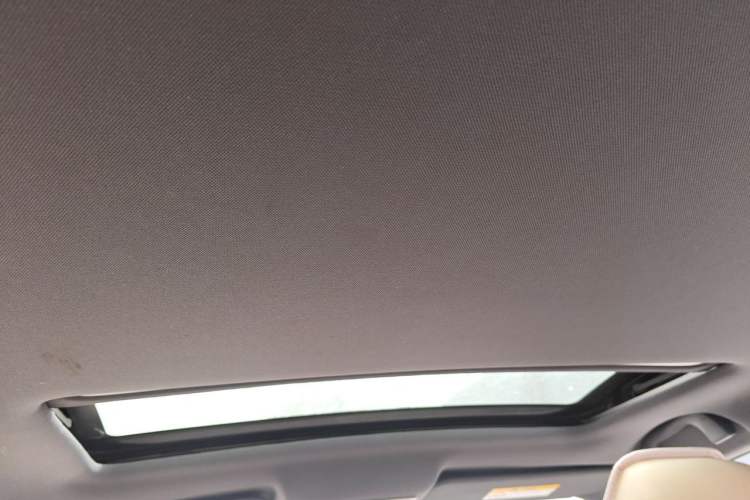 Used Bestune B50 2016 1.4T Automatic Sport Luxury Edition Headliner