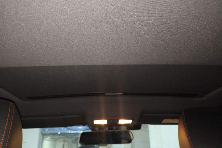 Used Bestune B50 2016 1.4T Automatic Sport Luxury Edition Headliner