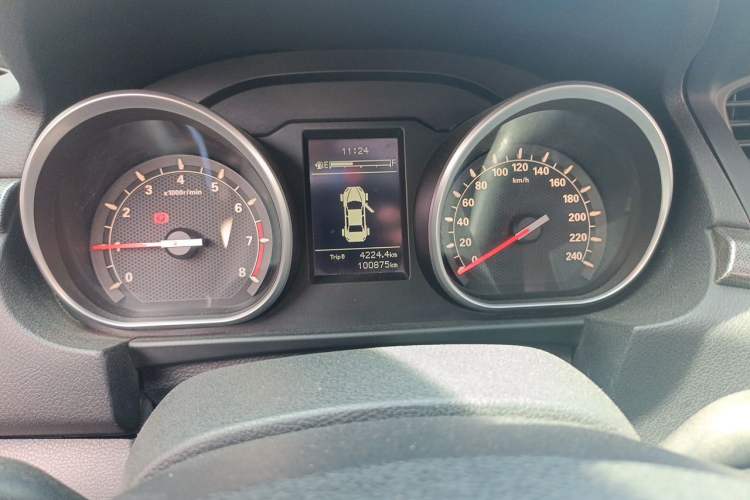 Used Bestune B50 2016 1.6L manual luxury version Instrument Cluster