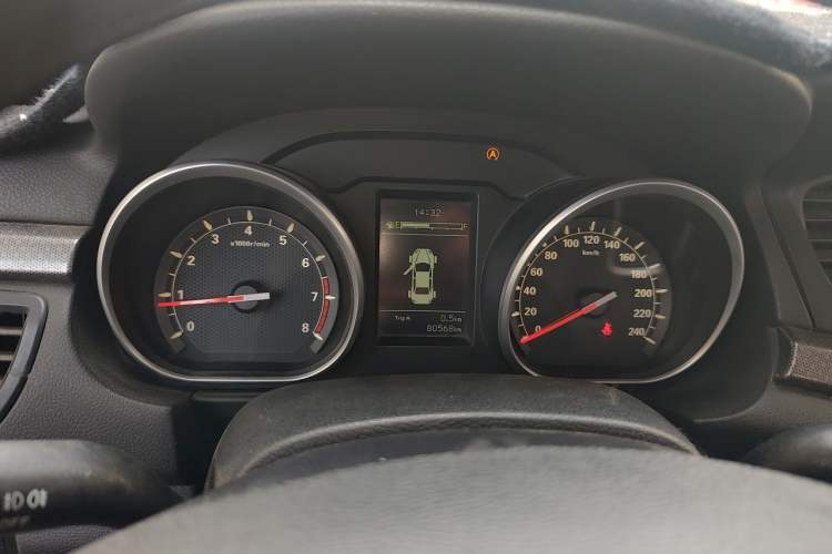 Used Bestune B50 2016 1.6L manual luxury version Instrument Cluster