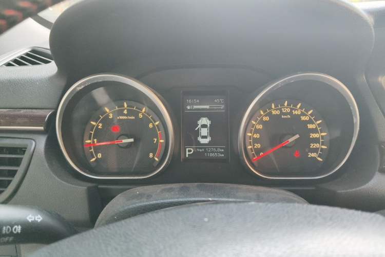 Used Bestune B50 2016 1.4T Automatic Sport Luxury Edition Instrument Cluster