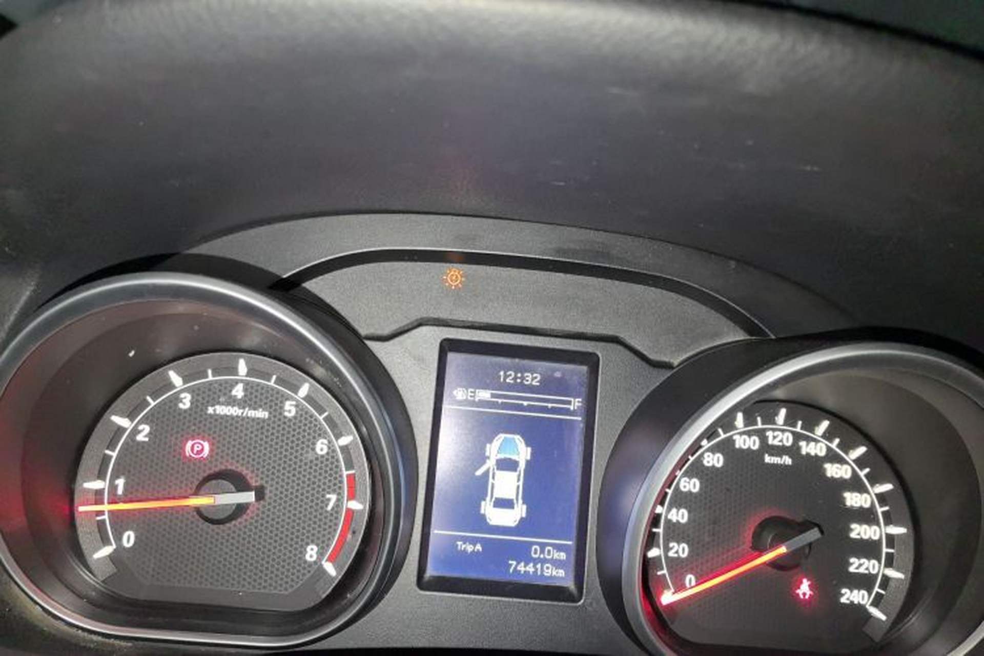 Used Bestune B50 2016 1.6L manual luxury version Instrument Cluster