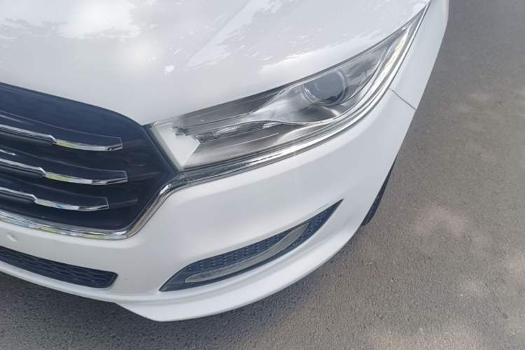 Used Bestune B50 2016 1.6L manual luxury version Left Front Headlight