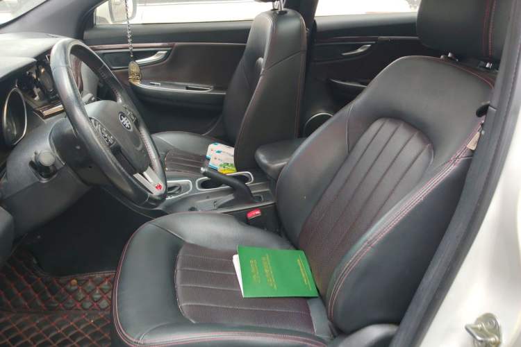 Used Bestune B50 2016 1.4T Automatic Sport Luxury Edition Left Front Seat