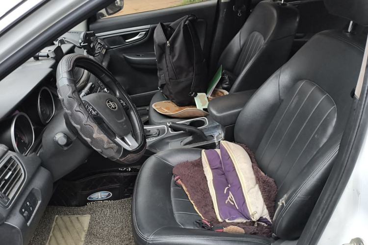 Used Bestune B50 2016 1.4T Automatic Luxury Model Left Front Seat