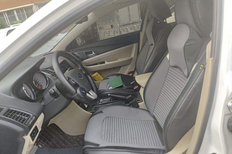Used Bestune B50 2016 1.6L automatic comfort version Left Front Seat